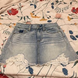 American Eagle distressed denim skirt